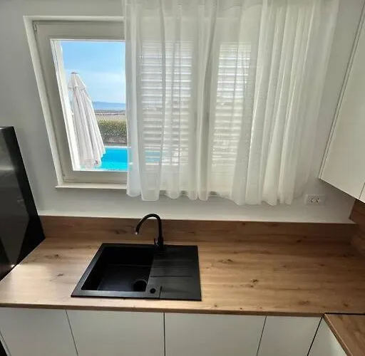 Blue With Shared Pool Apartment